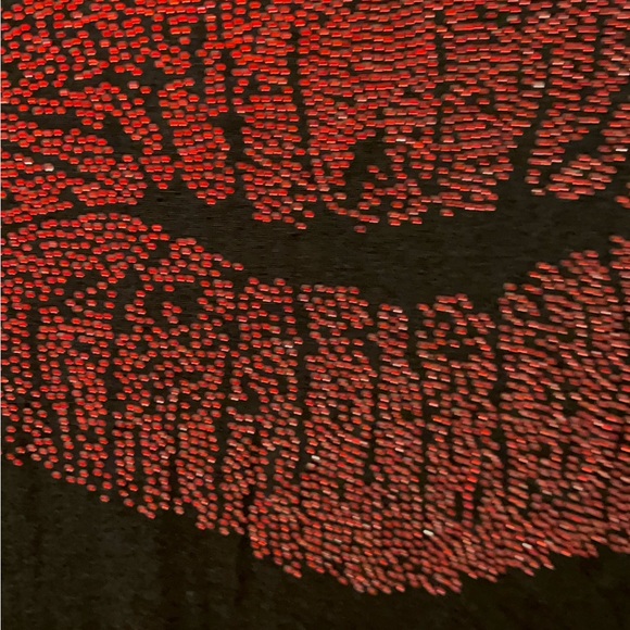 Gypsy Sky Black Sleeveless Top w/Bedazzled Red Gem Lips - Picture 9 of 16